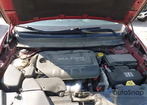 2015 Jeep Cherokee Sport из США, поврежденный, VIN 1C4PJLAB6FW611945